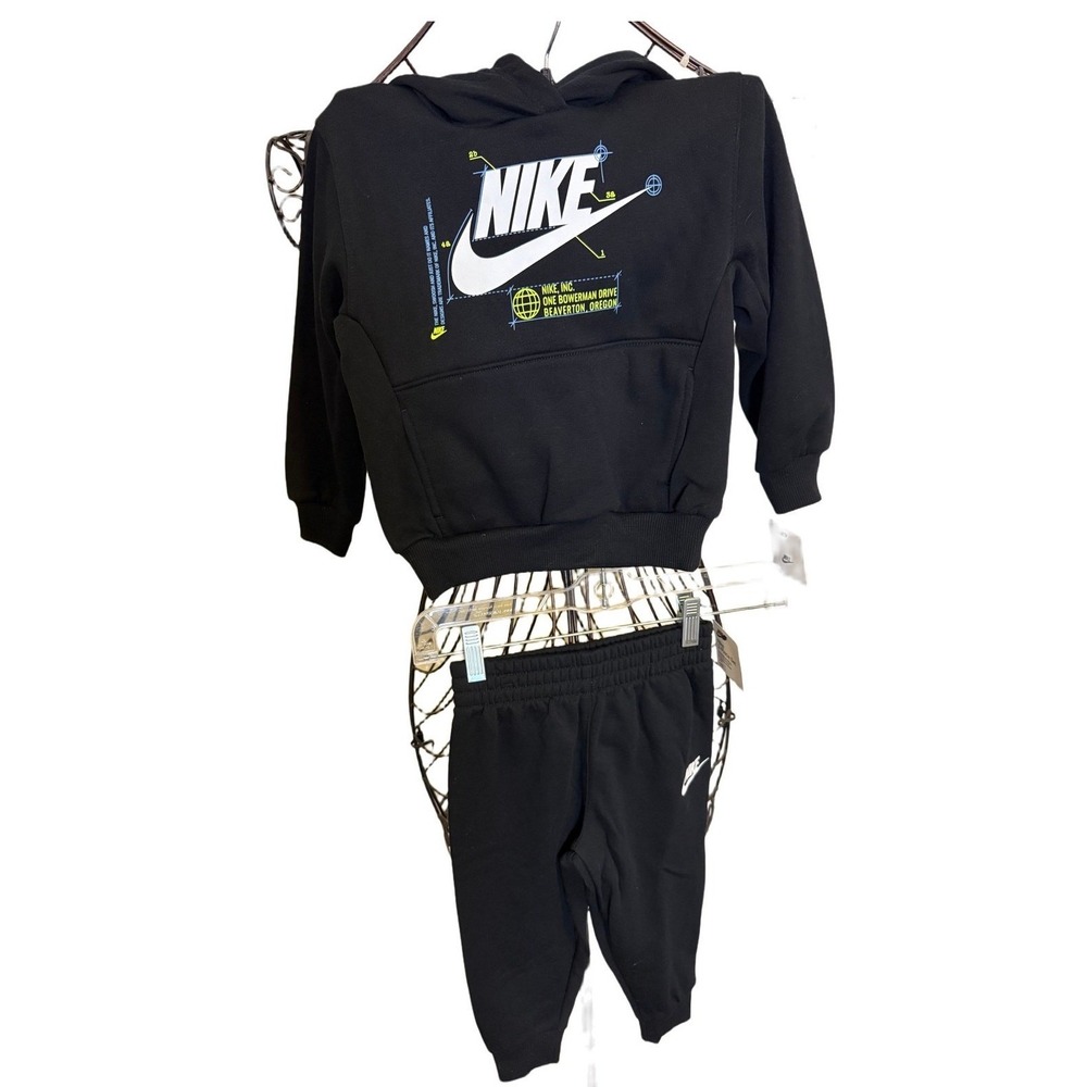 New Nike 2 pc. Tracksuit Kids 3T Futurama Pant Set black hoodie & elastic waiste
